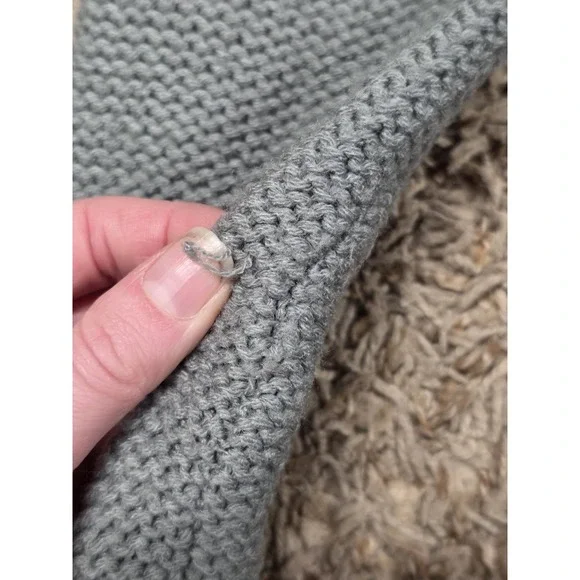 Sagan brand gray‎ cable knit cardigan Size Small - Picture 9 of 9